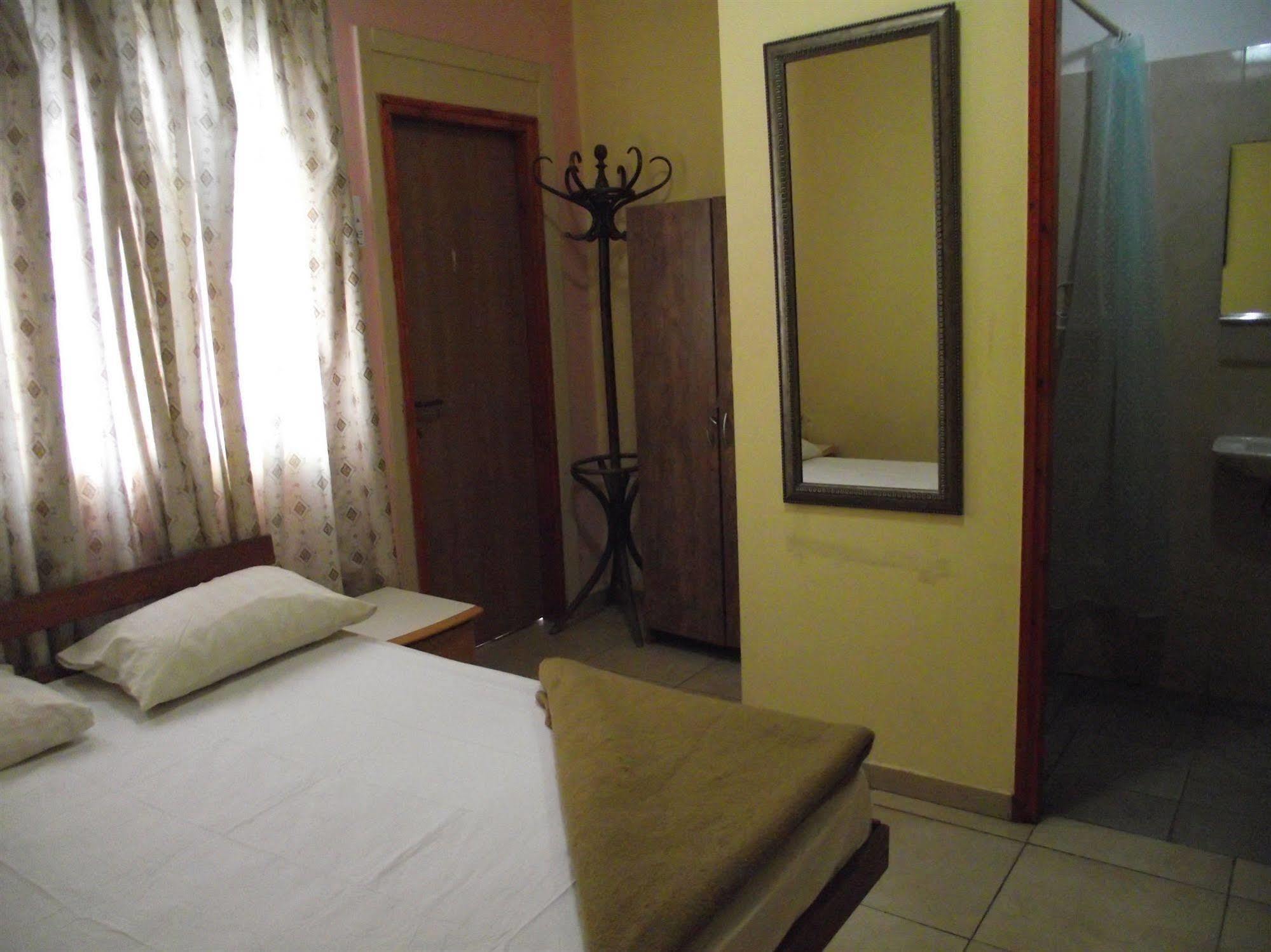 Sky Hostel Tel Awiw Zewnętrze zdjęcie