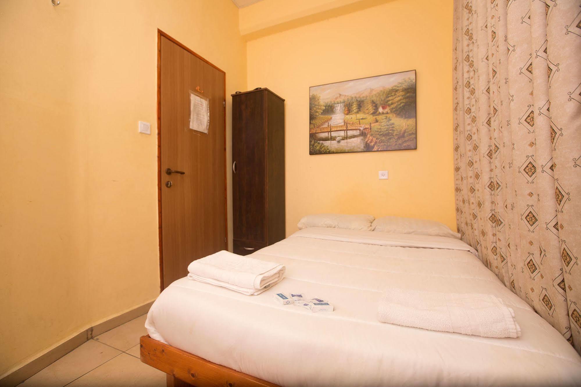 Sky Hostel Tel Awiw Zewnętrze zdjęcie